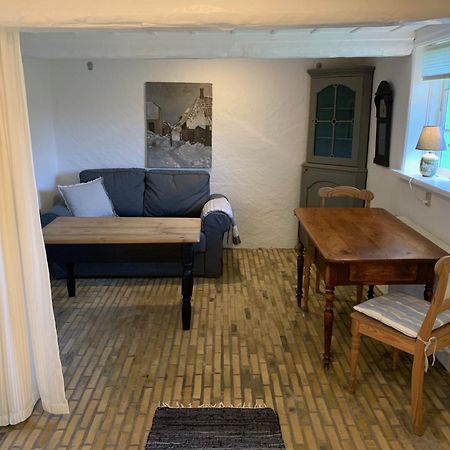 Lillemollens Bed & Breakfast Orbaek  Exterior foto