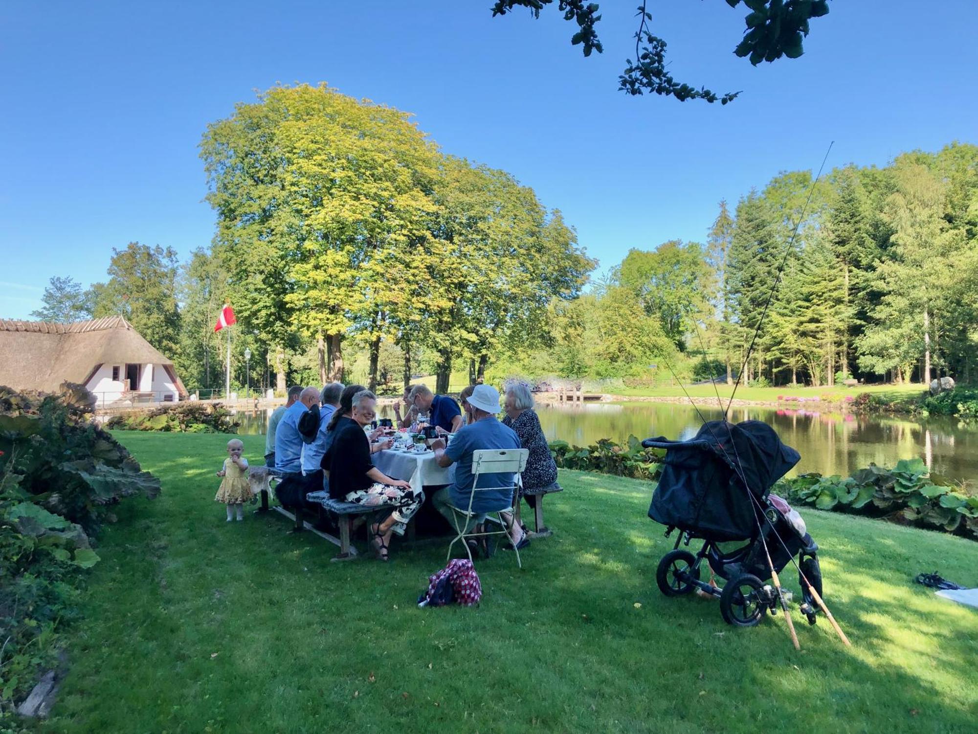 Lillemollens Bed & Breakfast Orbaek  Exterior foto